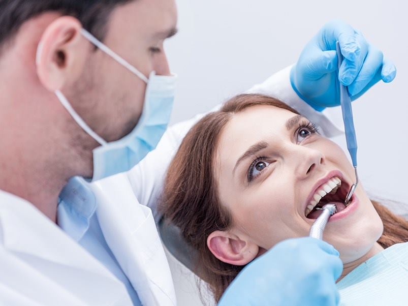 periodoncia-dentista-paciente